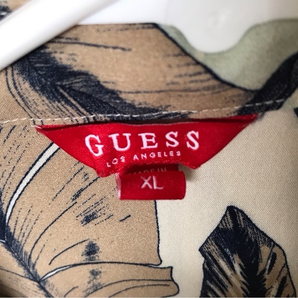 VTG Guess SzXL Fall Buttonup Ladies Long Sleeve Blouse Rayon No Buttons - Picture 2 of 4